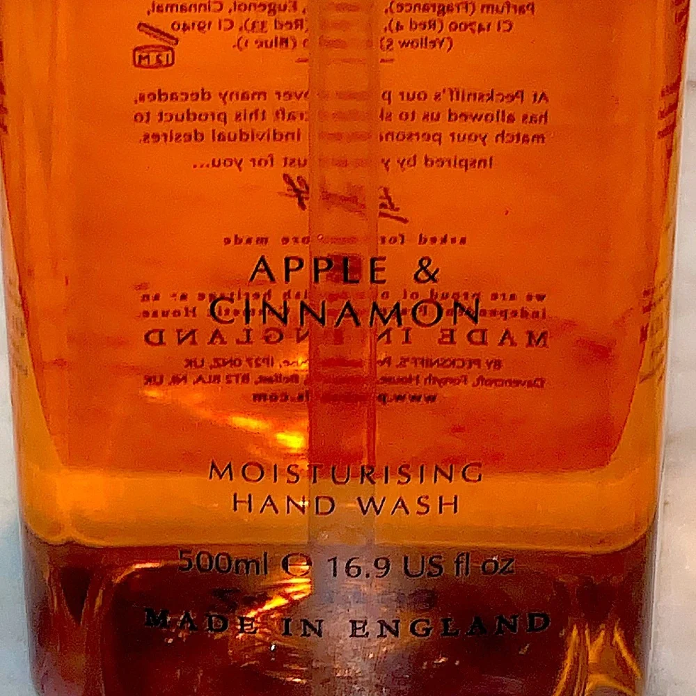 PECKSNIFF’S ENGLAND MOISTURISING HAND WASH APPLE CINNAMON 16.9 FL OZ
